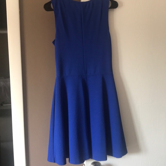 Royal blue cutout dress - Picture 2 of 2